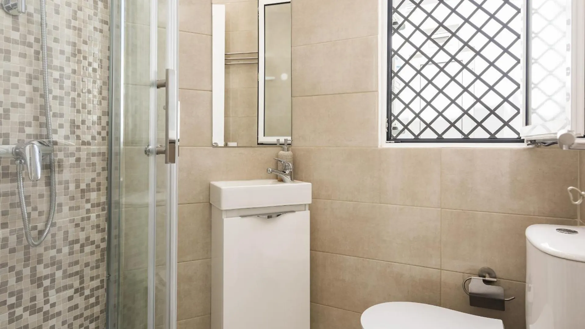 City Rooms Guest House By Hd District de District de Faro