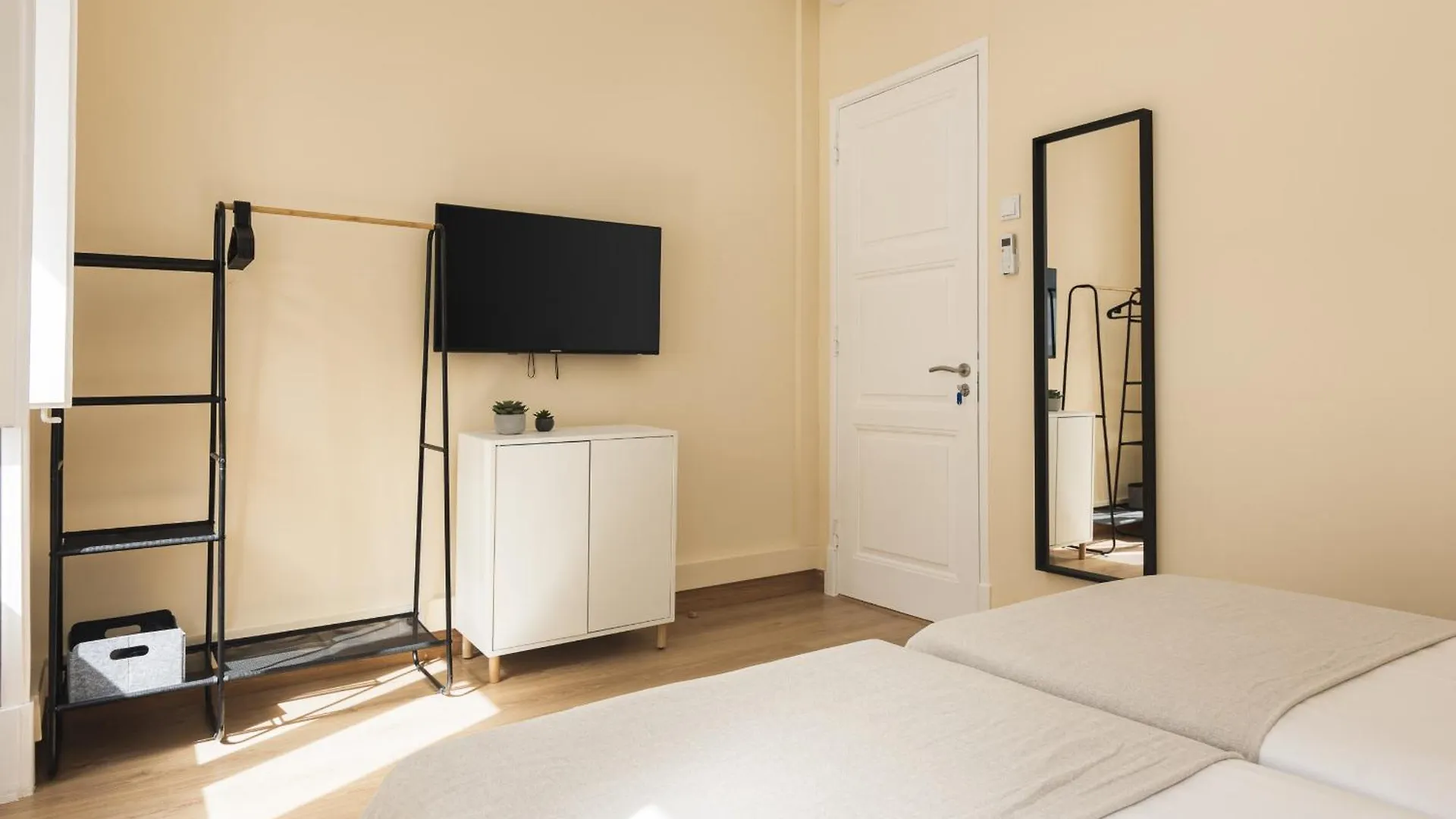 City Rooms Guest House By Hd District de District de Faro