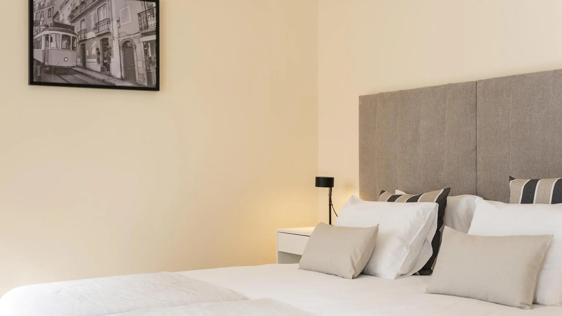 City Rooms Guest House By Hd District de District de Faro